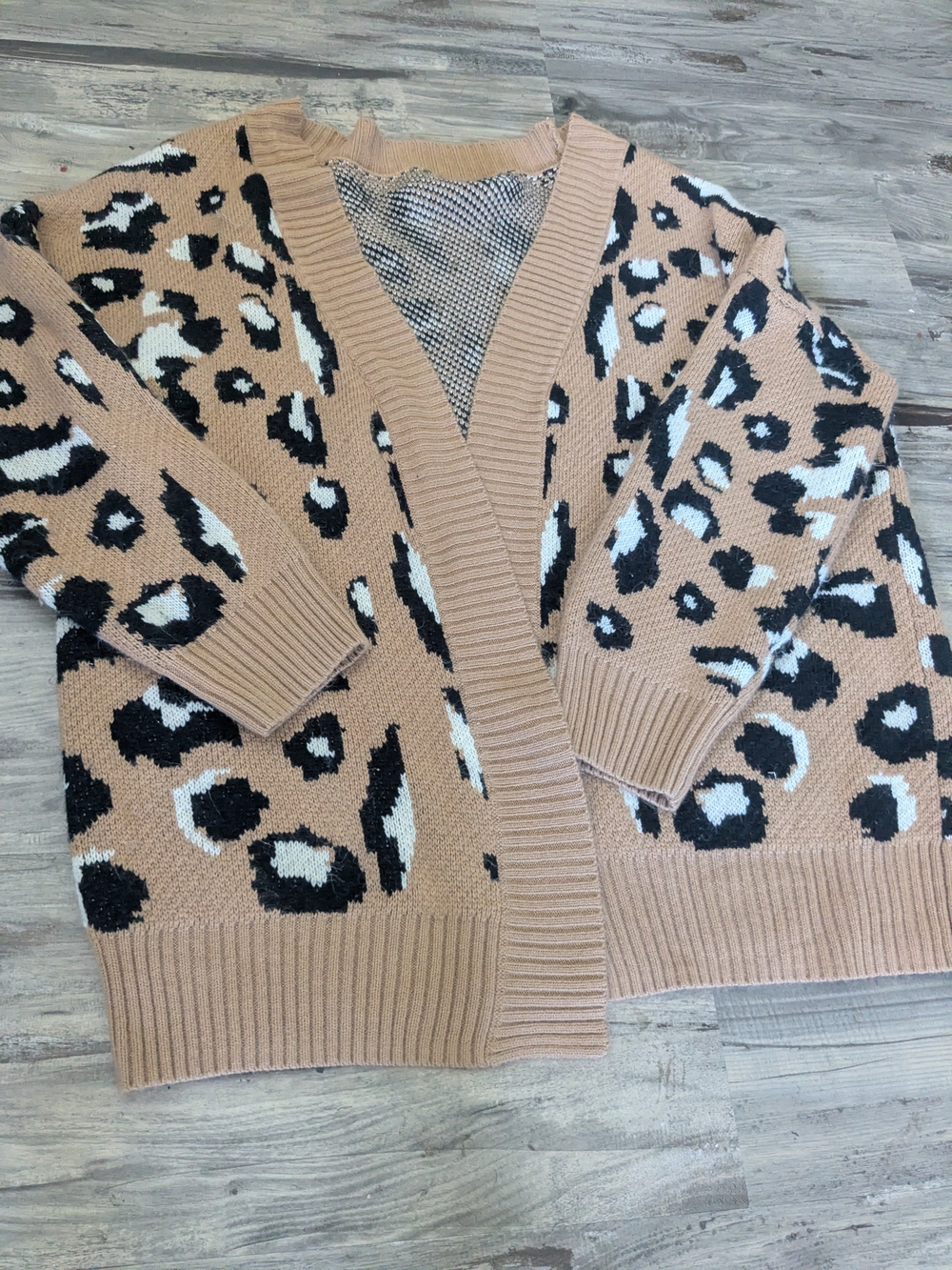 Women’s Tan Leopard Print Open Cardigan Sweater
